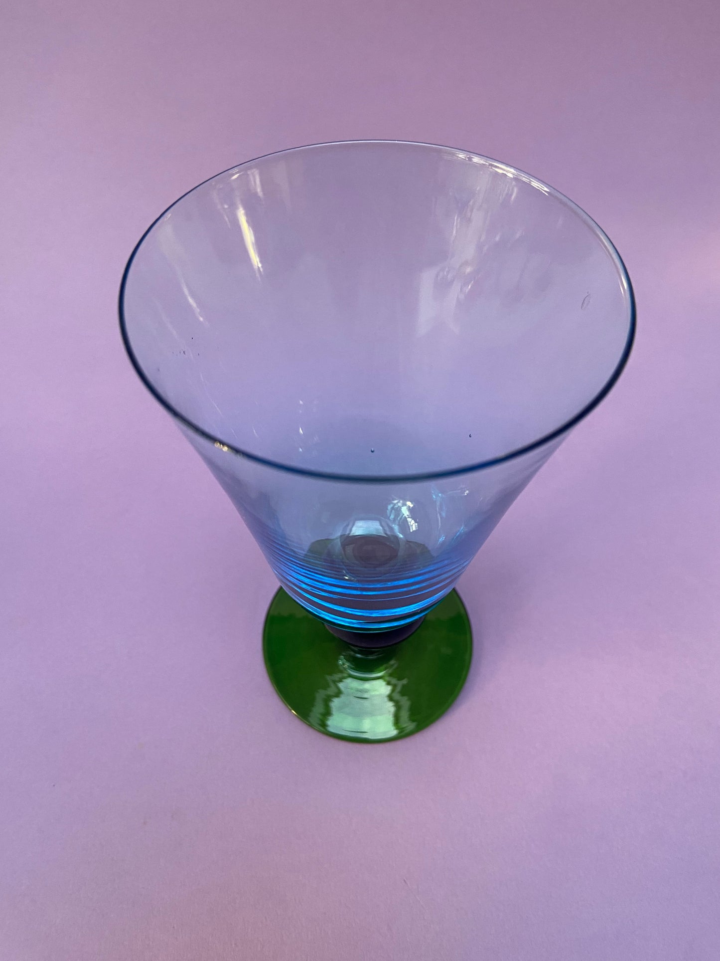 GREEN/BLUE standing cup