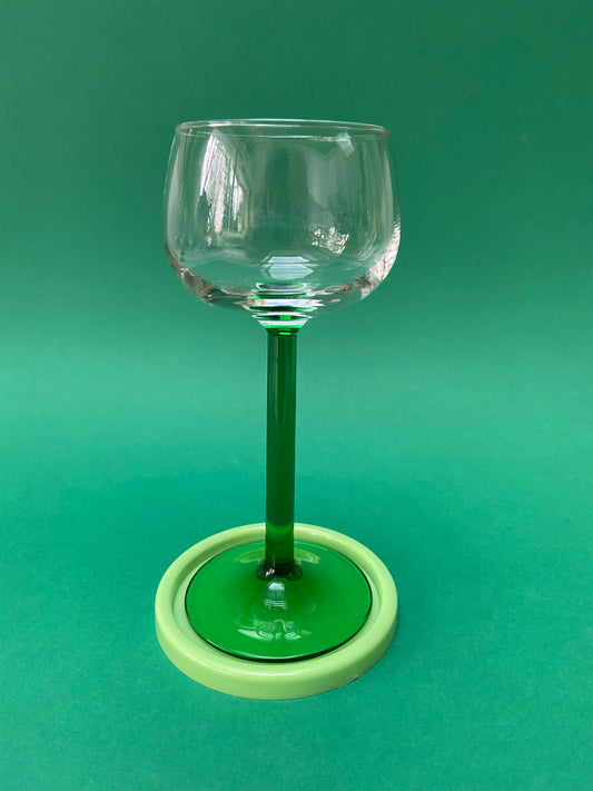 Alsatian wine glass with green stem