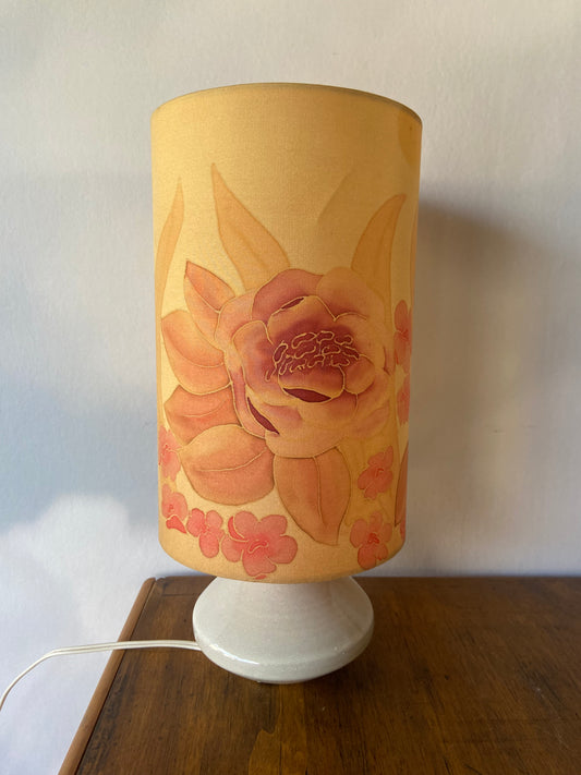 Lampe rétro vintage pied céramique et tissus fleuri