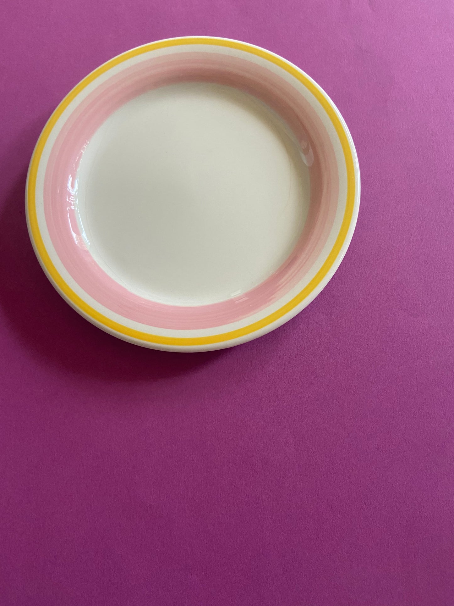 Petite assiette plate ligne ROSE/JAUNE