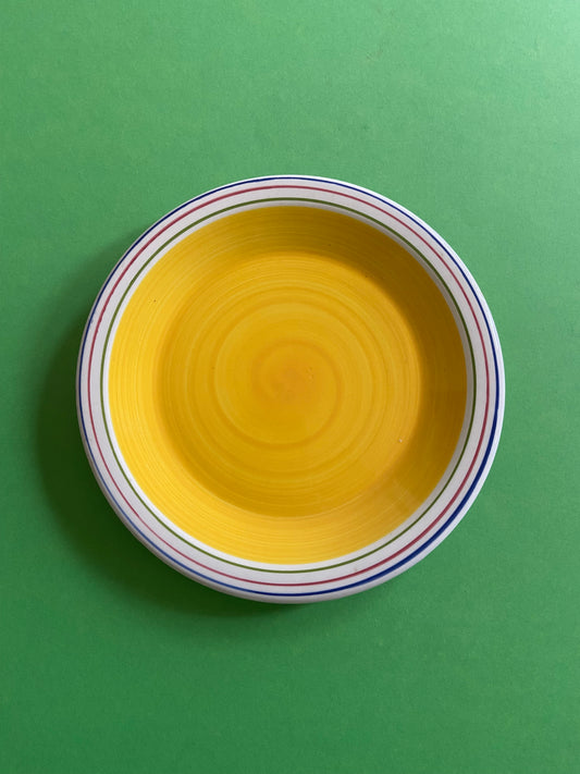 Petite Assiette plate jaune avec lignes COLORÉES