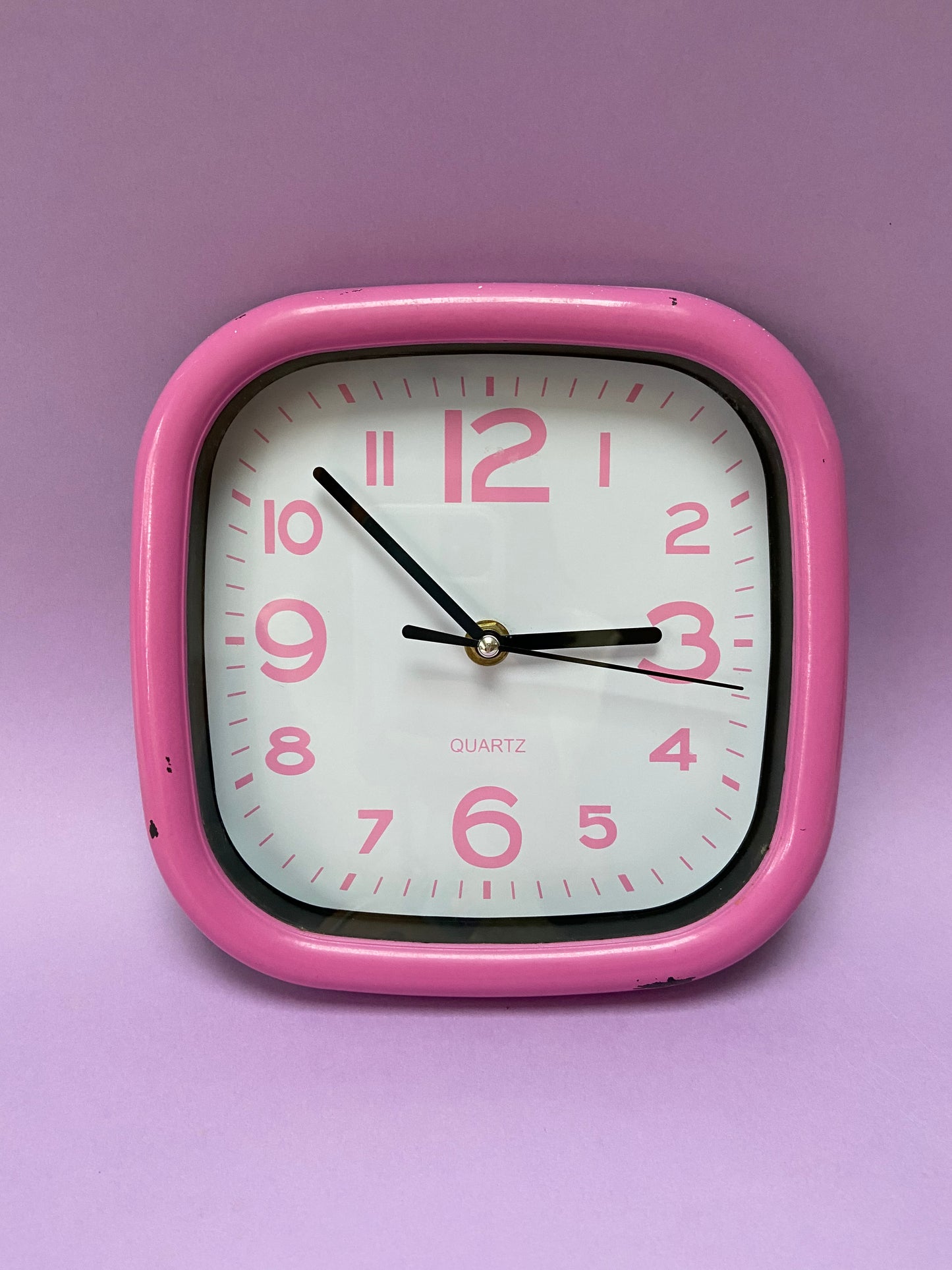 PINK Quartz plastic clock